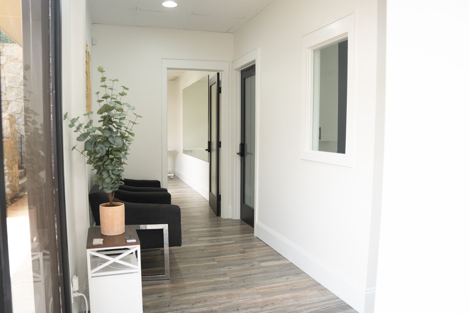 410D - Waiting Area 1.3